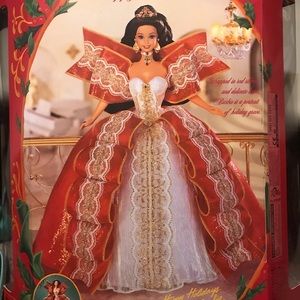 Happy Holidays Barbie 1997. New